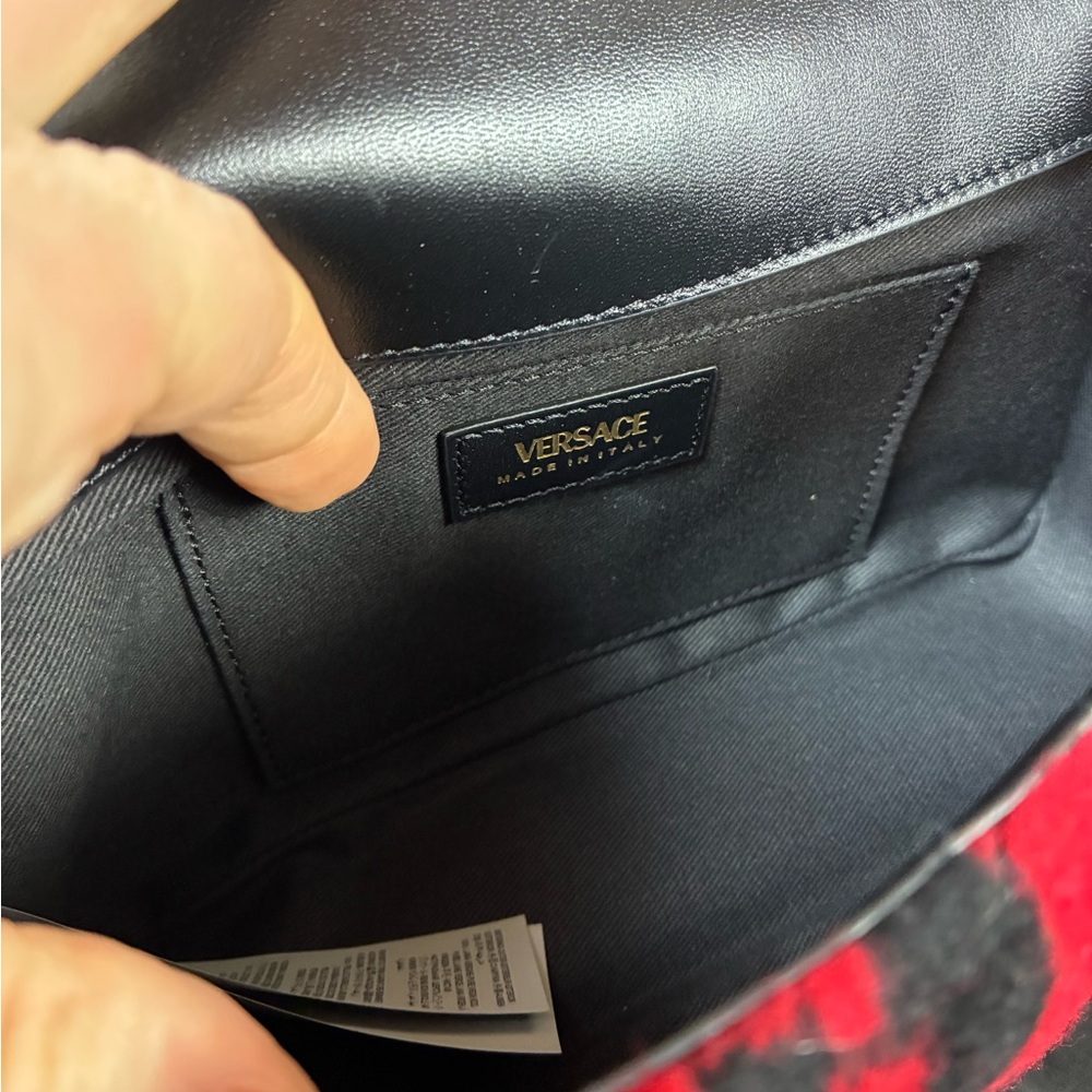 Versace Quilted Wool Red & Black Leopard Medusa Shoulder Bag - NWT Retail $1600 - Picture 9 of 11